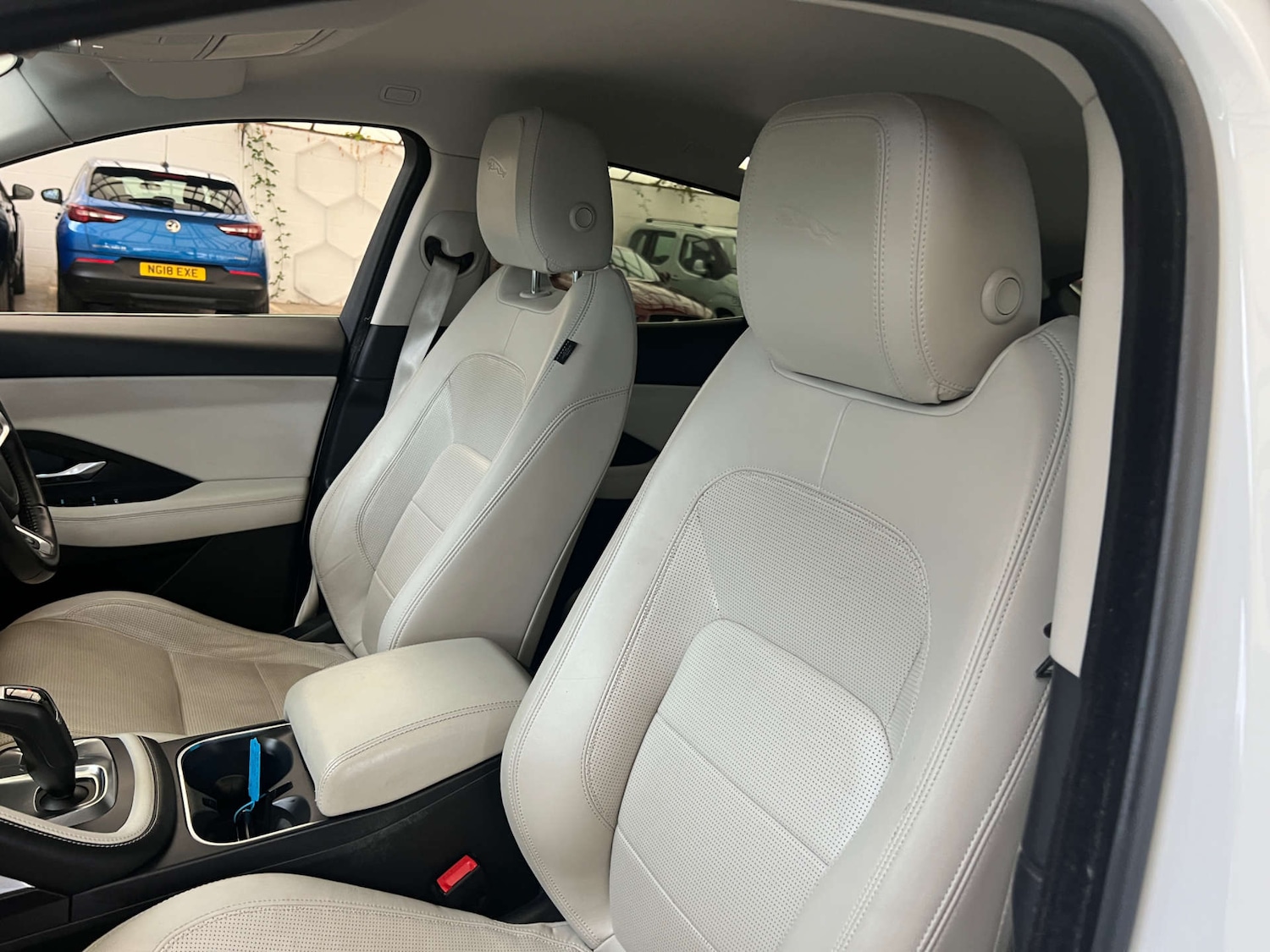 Used Jaguar E-Pace 2018 for sale - 76097136: Photo 29