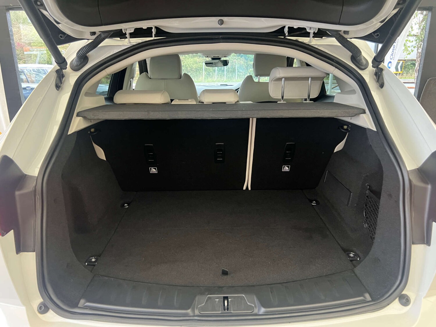 Used Jaguar E-Pace 2018 for sale - 76097136: Photo 33