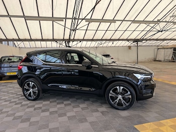 Used Volvo XC40 2020 for sale - 79408887: Photo