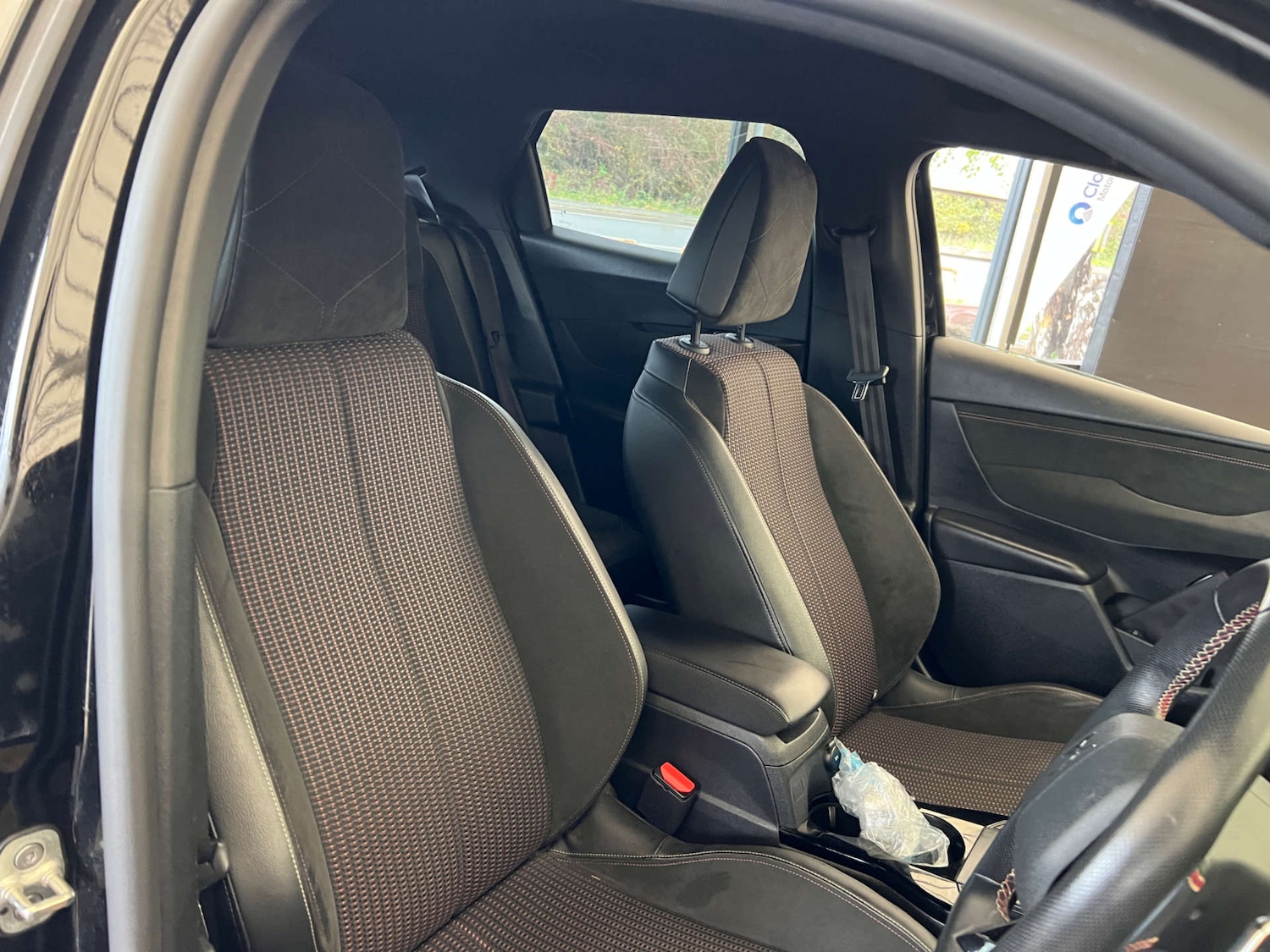 Used DS Automobiles DS 3 Crossback 2021 for sale - 76412000: Photo 11