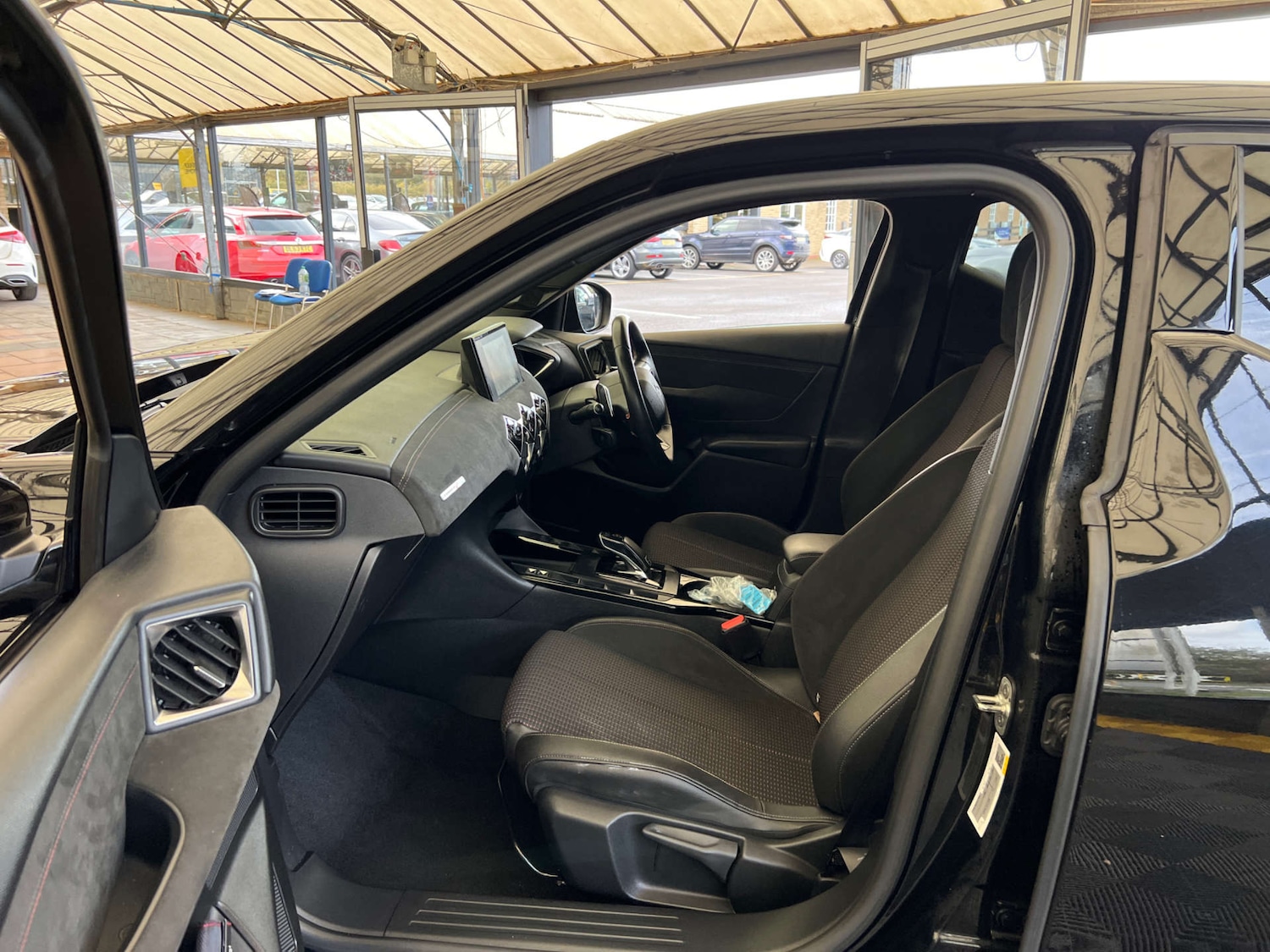 Used DS Automobiles DS 3 Crossback 2021 for sale - 76412000: Photo 22