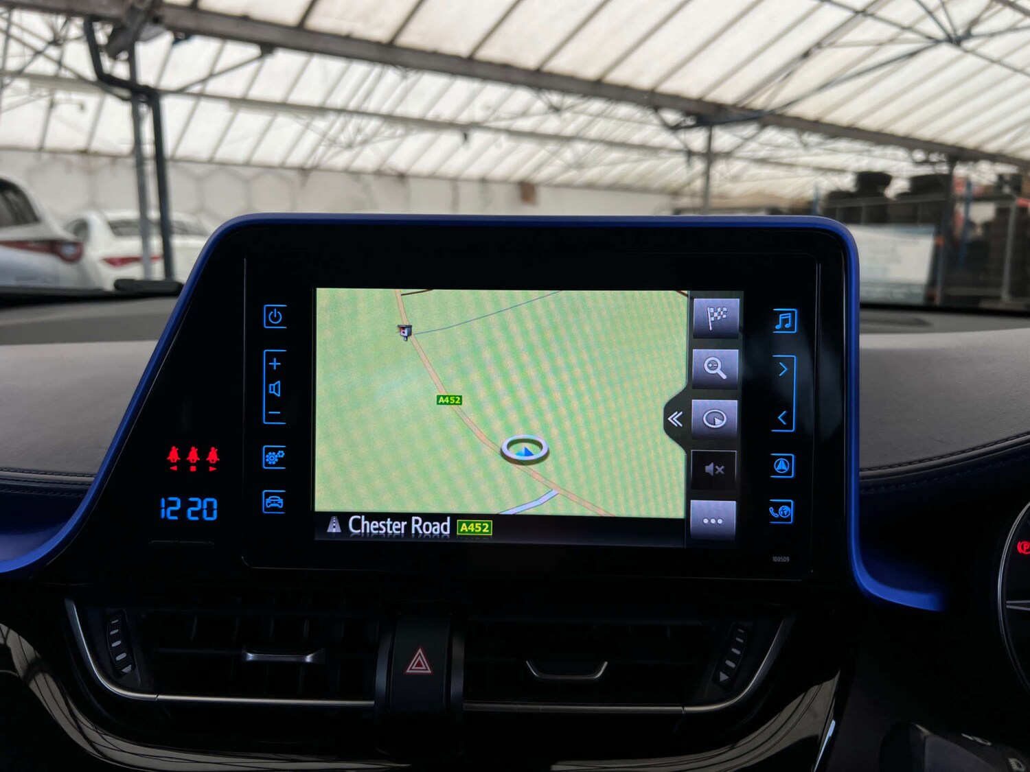 Used Toyota C-HR 2017 for sale - 77821720: Photo 16