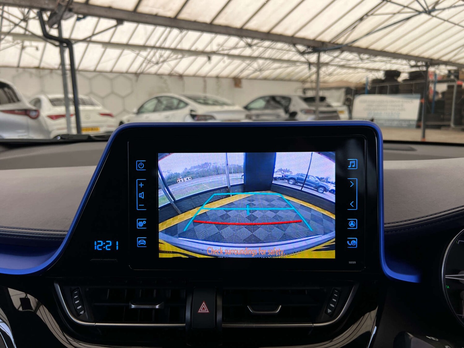 Used Toyota C-HR 2017 for sale - 77821720: Photo 20