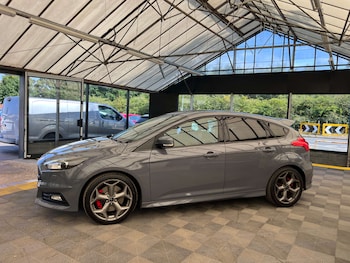 Used Ford Focus 2017 for sale - 79407386: Photo