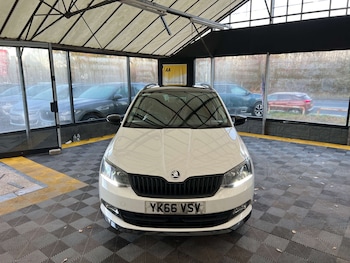 Used Skoda Fabia 2016 for sale - 76940205: Photo