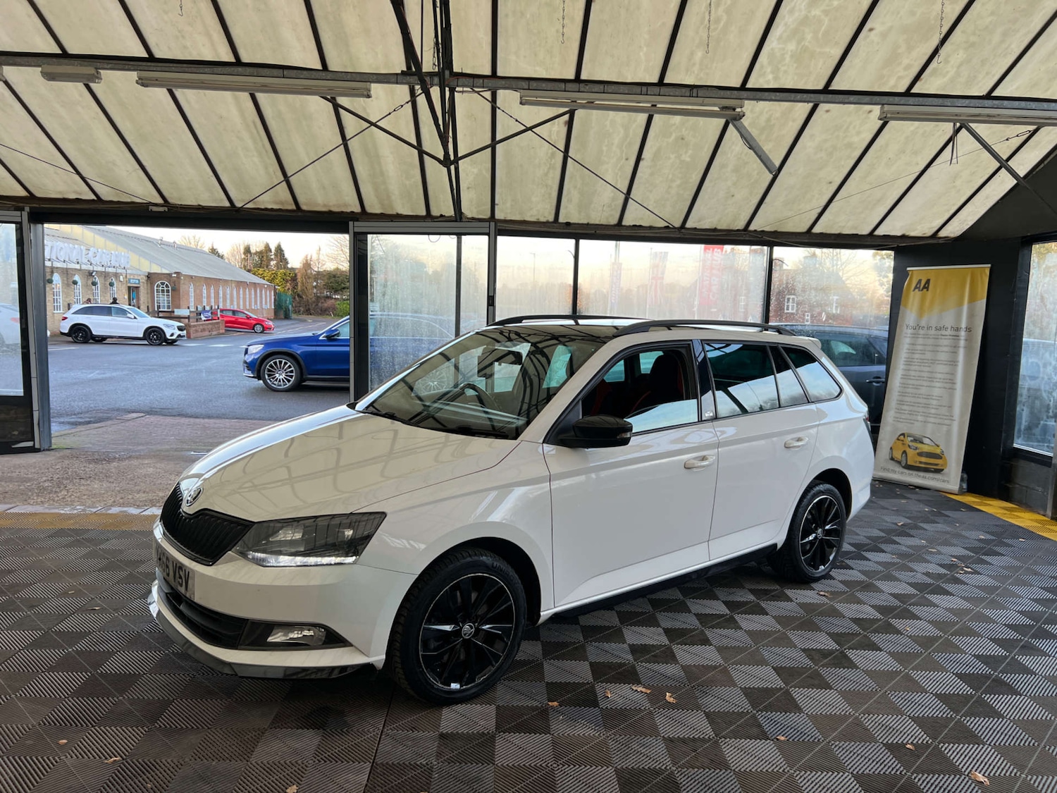 Used Skoda Fabia 2016 for sale - 76940205: Photo 3