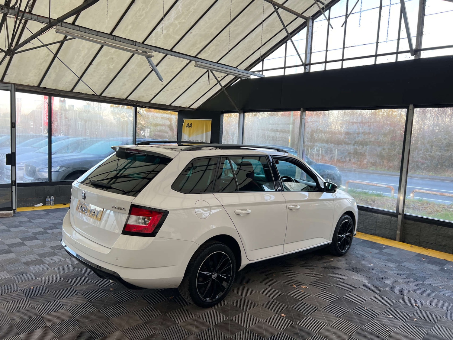 Used Skoda Fabia 2016 for sale - 76940205: Photo 6