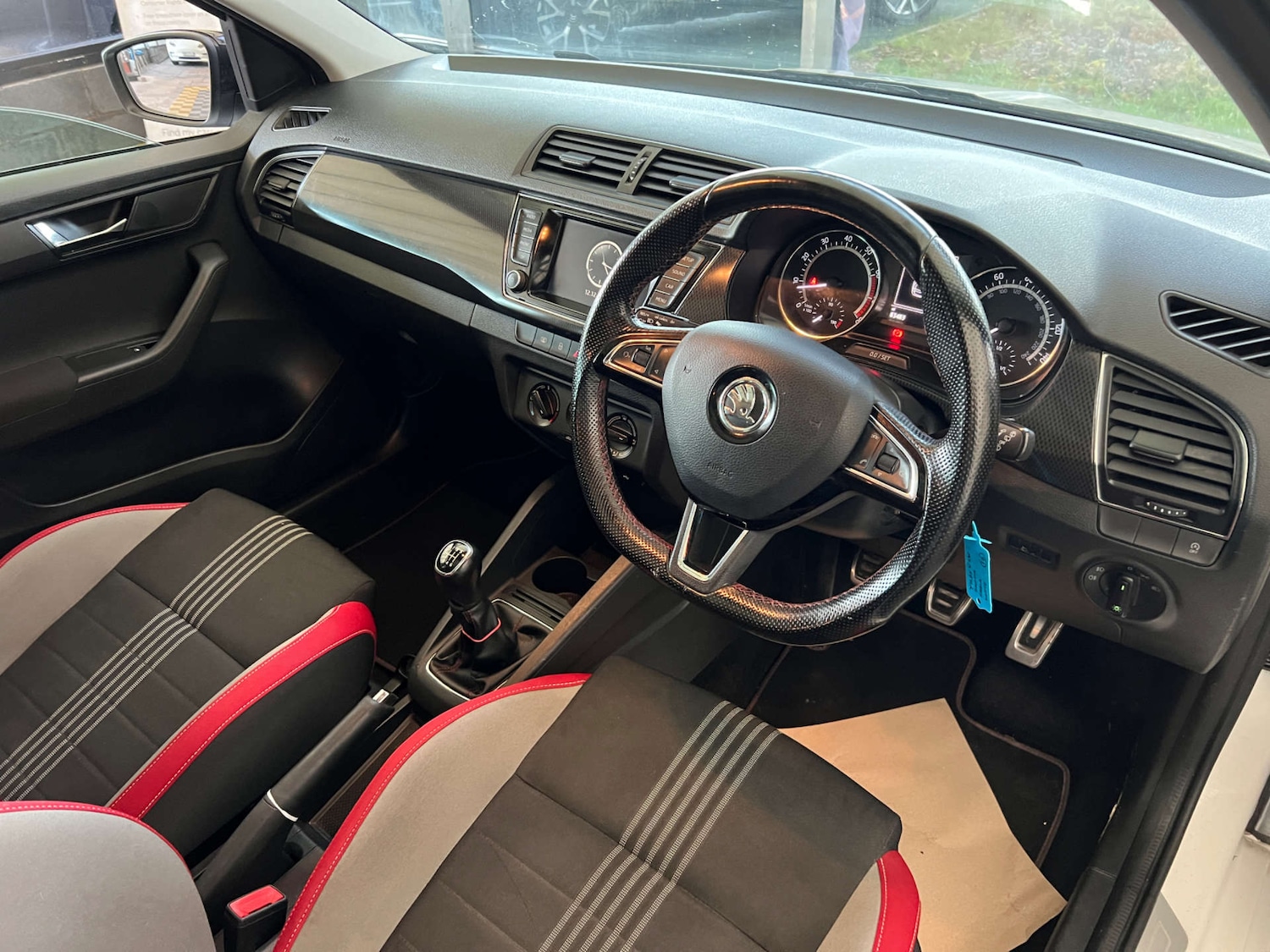 Used Skoda Fabia 2016 for sale - 76940205: Photo 9