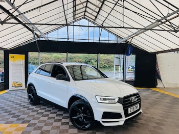 Audi - Q3