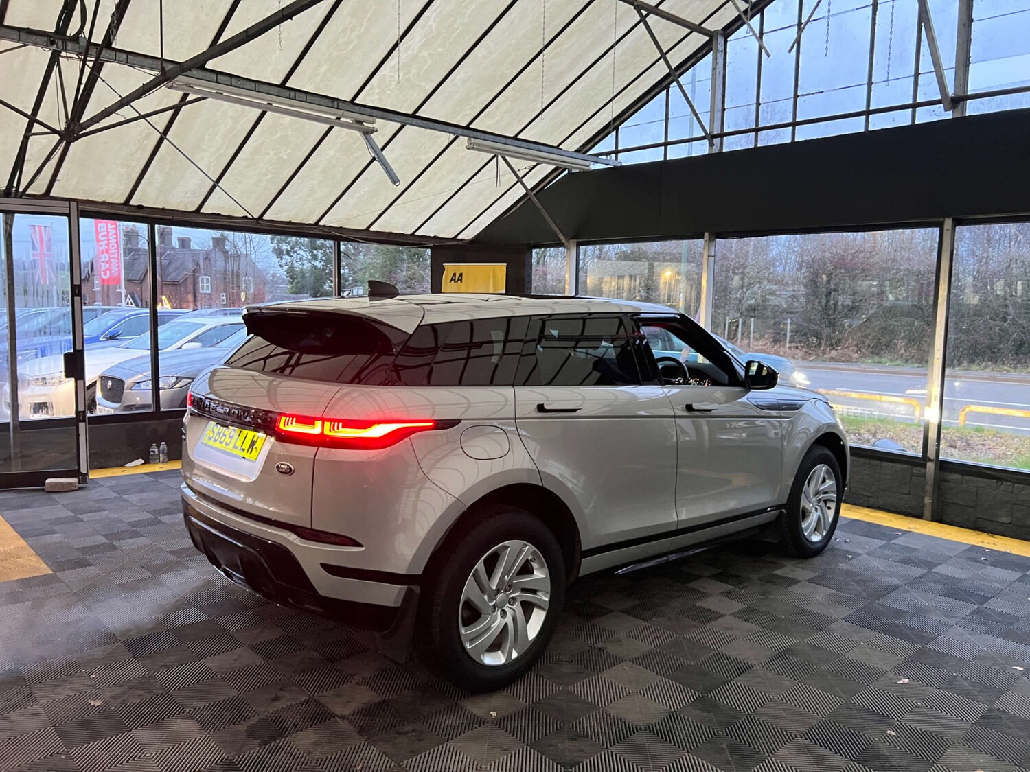 Used Land Rover Range Rover Evoque 2020 for sale - 77803630: Photo 8