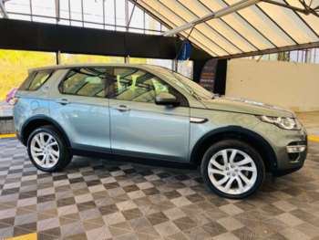 Used Land Rover Discovery Sport 2017 for sale - 74941995: Photo