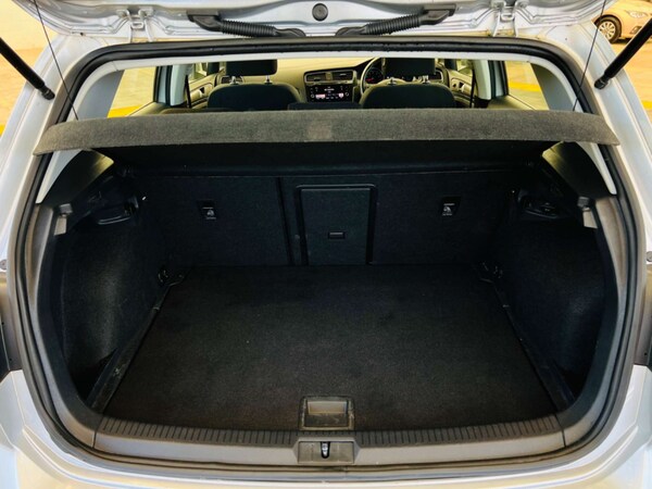 Used Volkswagen Golf 2019 for sale - 75216543: Photo 29