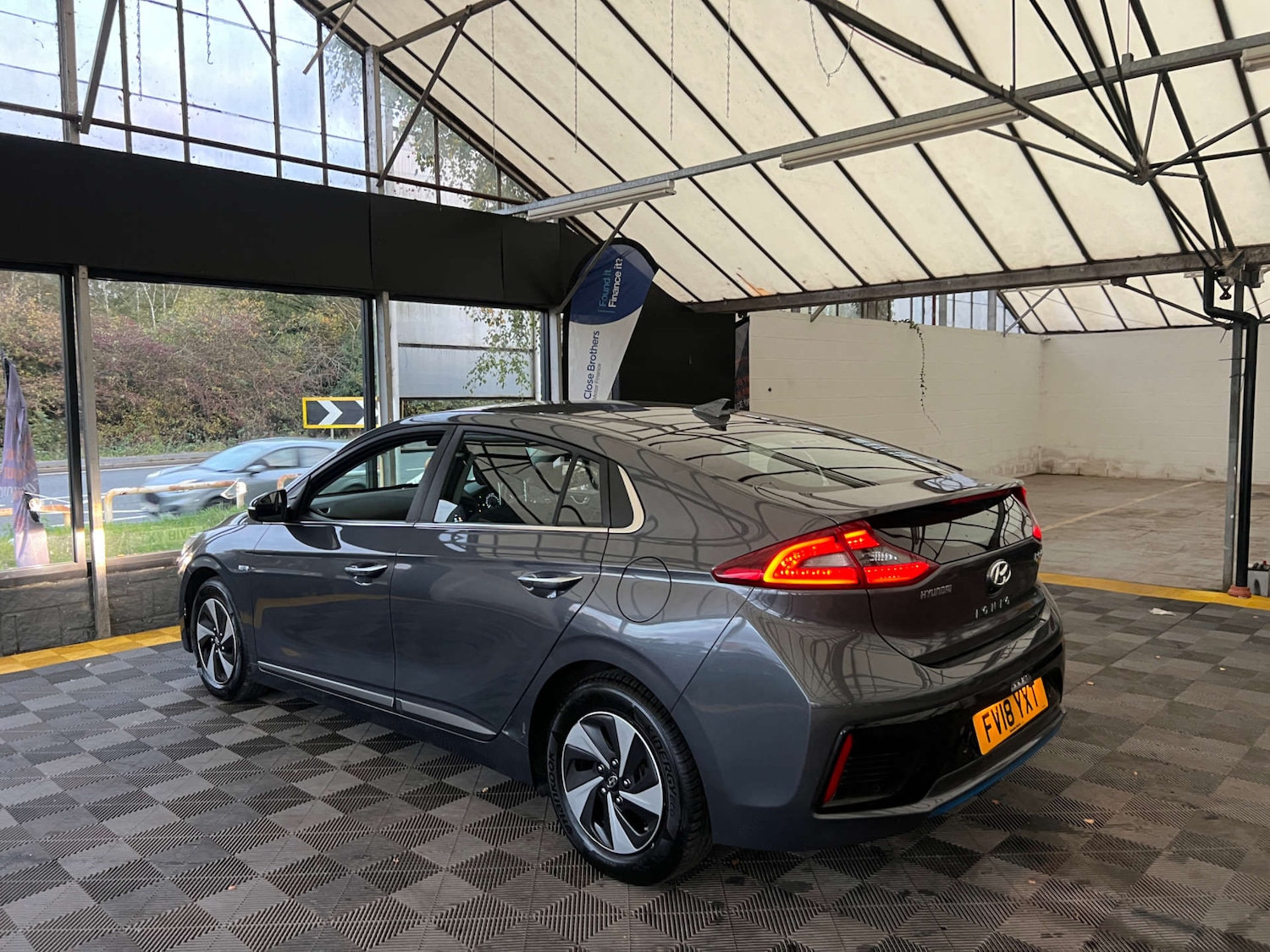 Used Hyundai IONIQ 2018 for sale - 76453801: Photo 5
