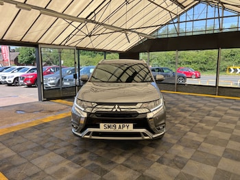 Used Mitsubishi Outlander 2019 for sale - 79020837: Photo