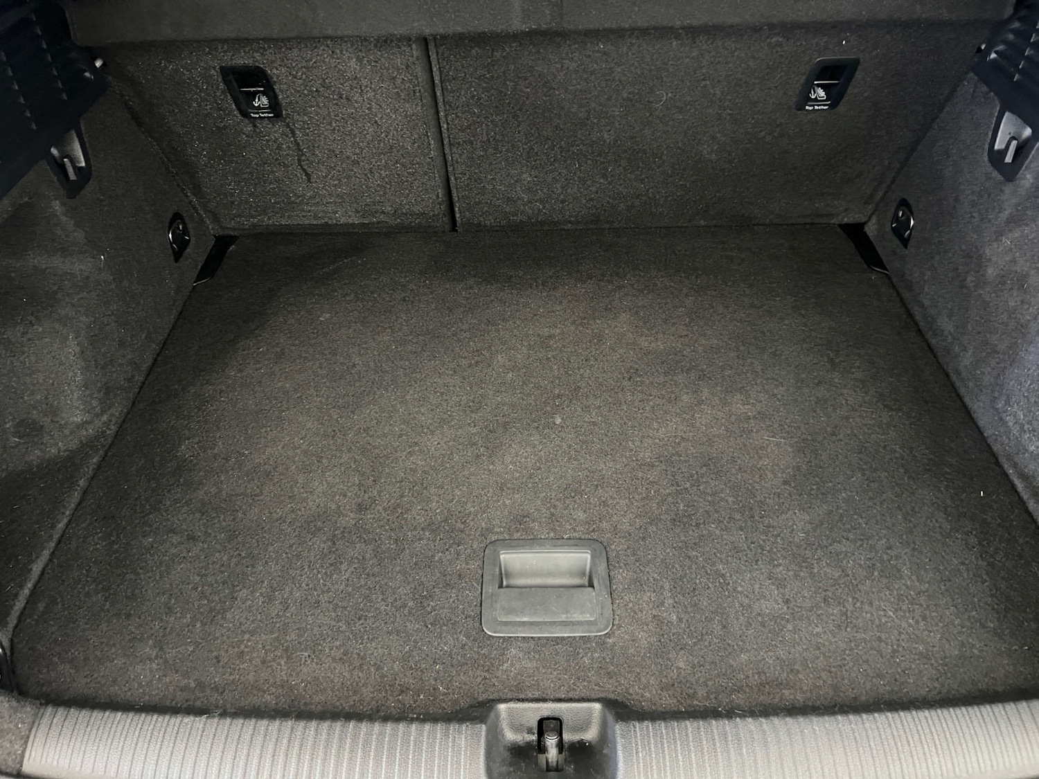 Used Audi Q2 2017 for sale - 76601670: Photo 29