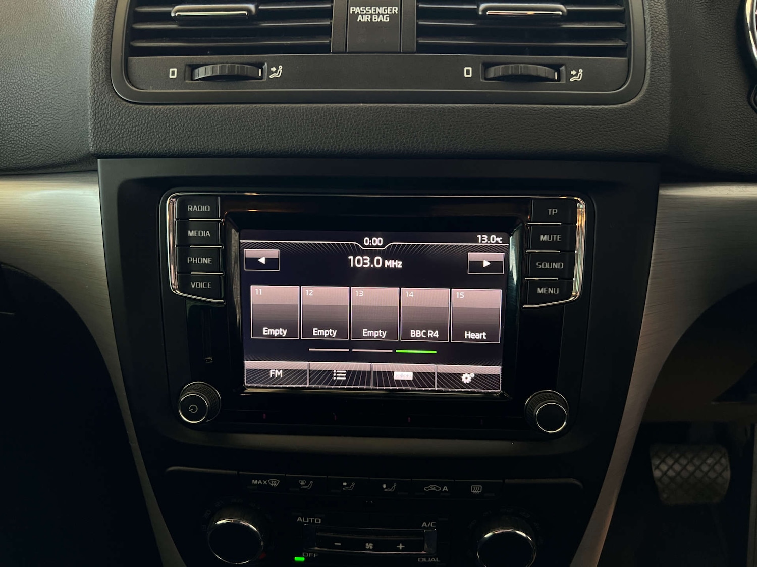 Used Skoda Yeti 2016 for sale - 77656566: Photo 17