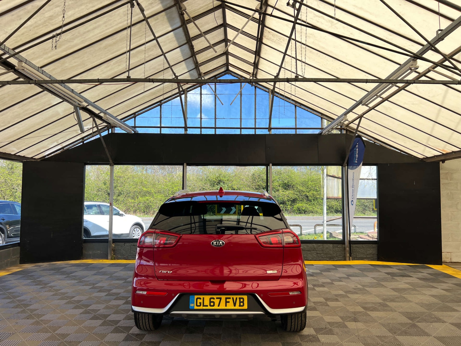 Used Kia Niro 2018 for sale - 78125386: Photo 8