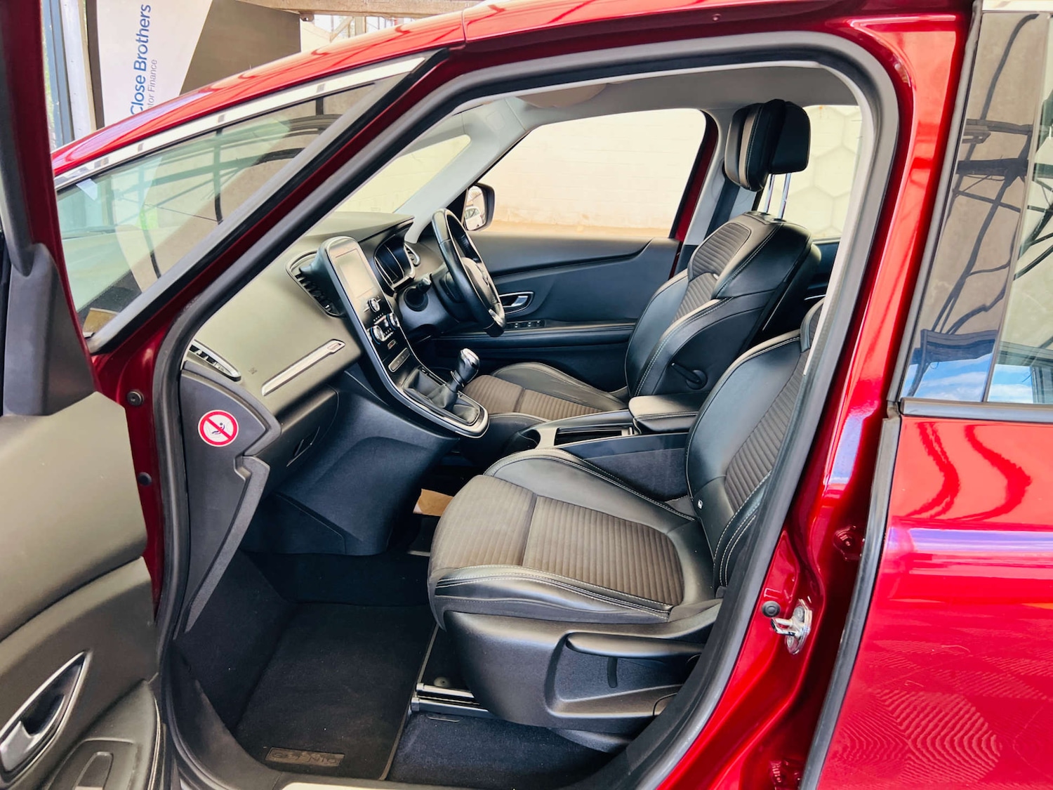 Used Renault Grand Scenic 2018 for sale - 78201073: Photo 19