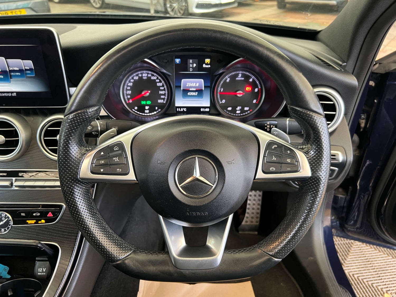 Used Mercedes-Benz C Class 2017 for sale - 76861655: Photo 12