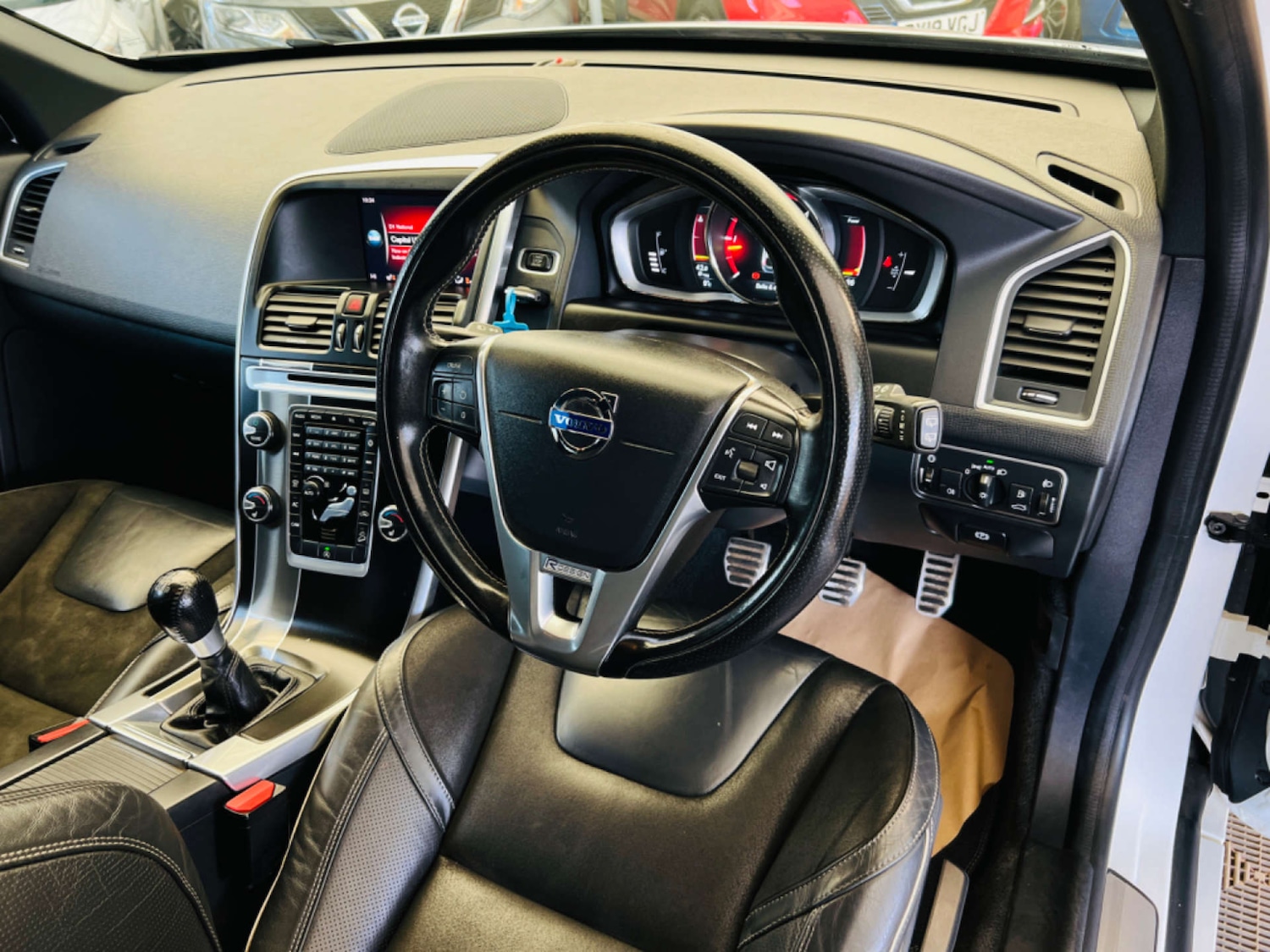 Used Volvo XC60 2017 for sale - 77964805: Photo 13