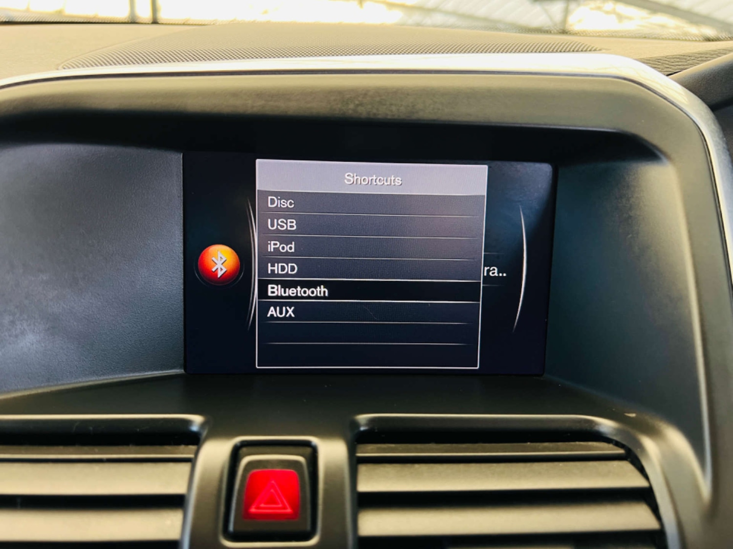 Used Volvo XC60 2017 for sale - 77964805: Photo 25