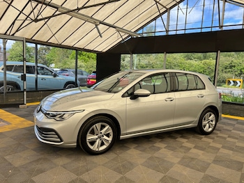 Used Volkswagen Golf 2023 for sale - 78621349: Photo