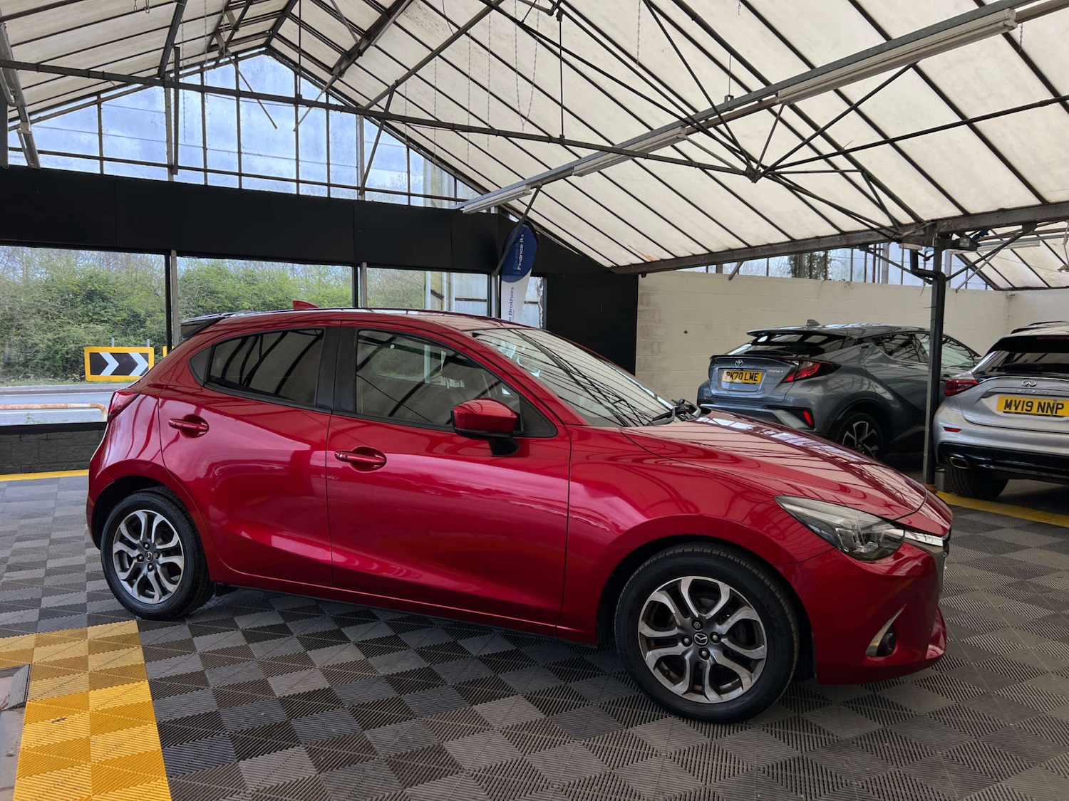 Used Mazda Mazda2 2018 for sale - 78106691: Photo 3