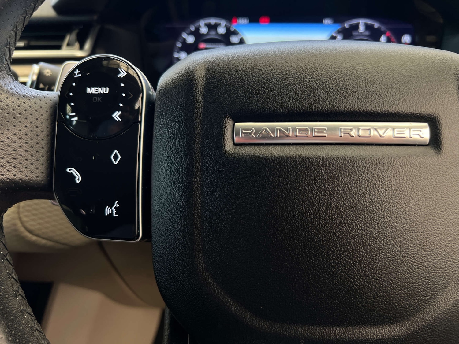 Used Land Rover Range Rover Velar 2019 for sale - 78032014: Photo 16