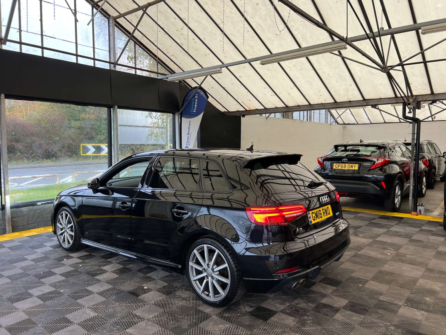 Used Audi A3 2018 for sale - 77022572: Photo 5