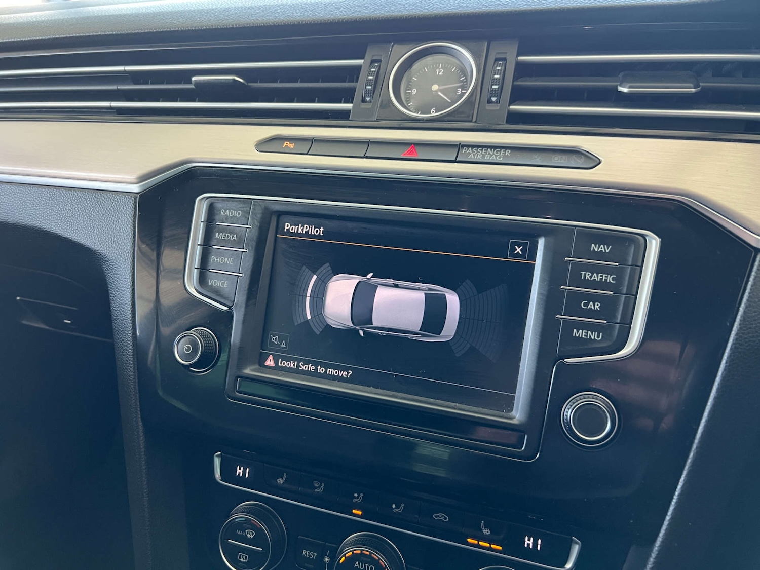 Used Volkswagen Passat 2016 for sale - 76643745: Photo 19