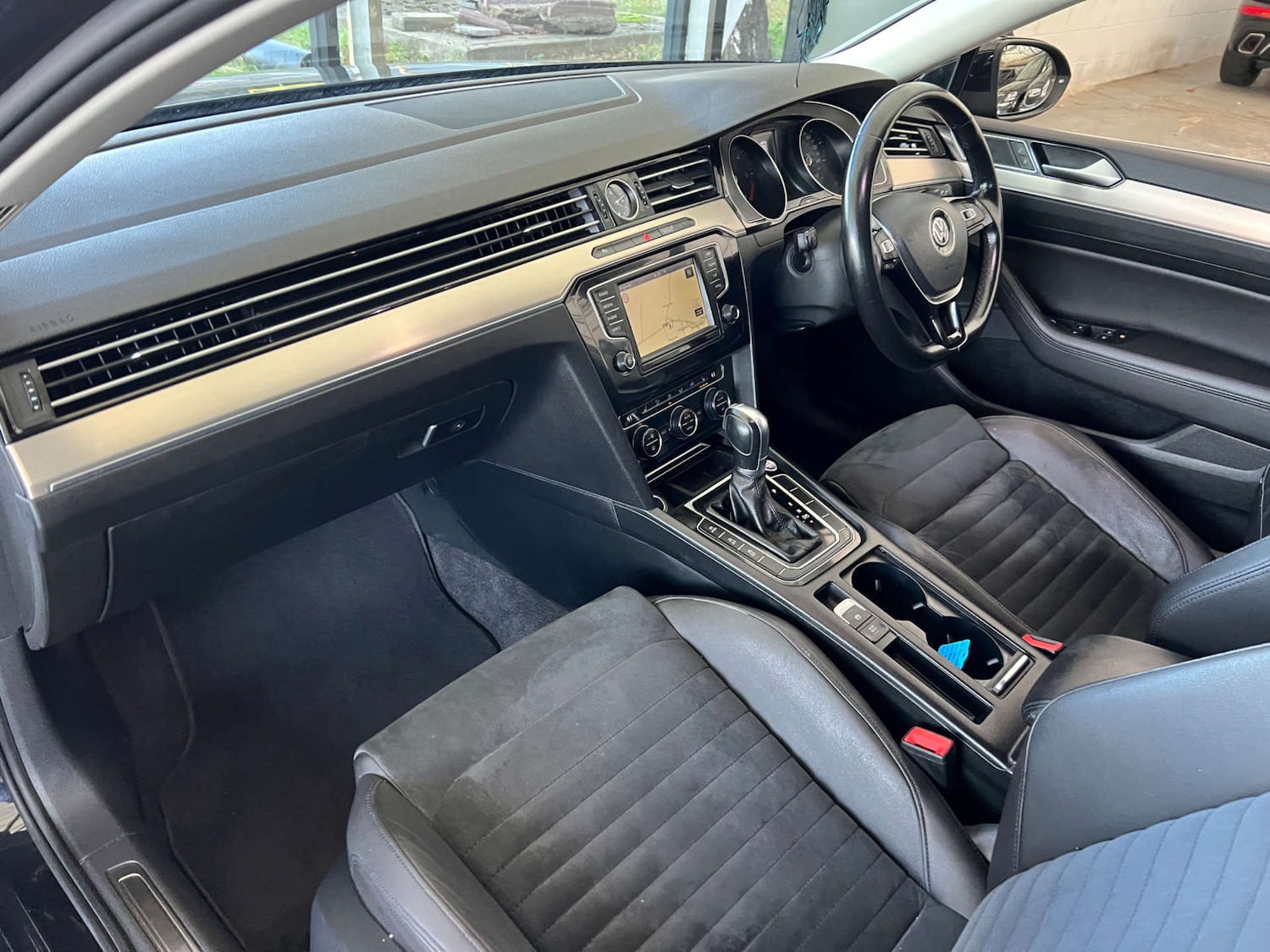 Used Volkswagen Passat 2016 for sale - 76643745: Photo 25