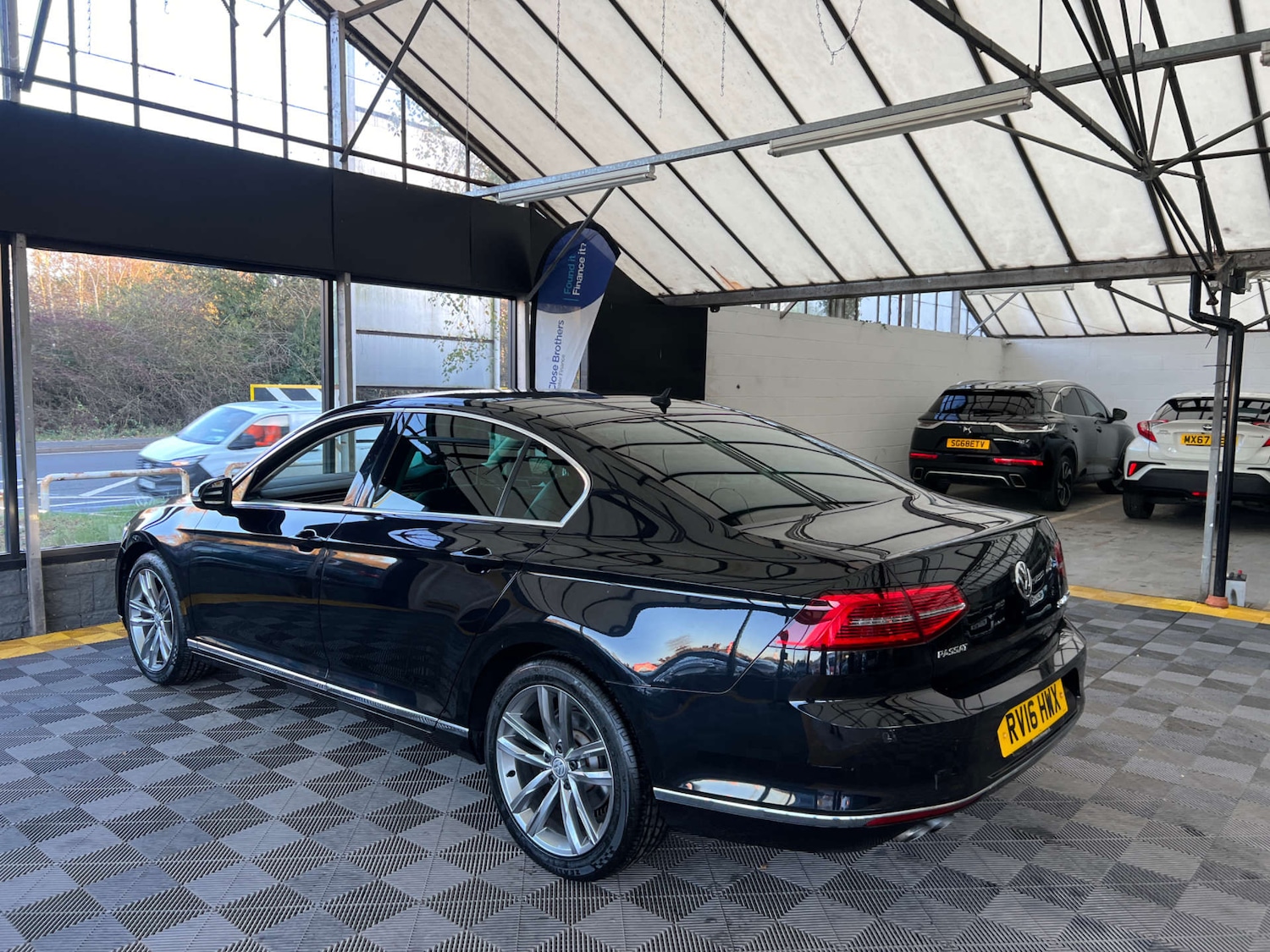 Used Volkswagen Passat 2016 for sale - 76643745: Photo 5