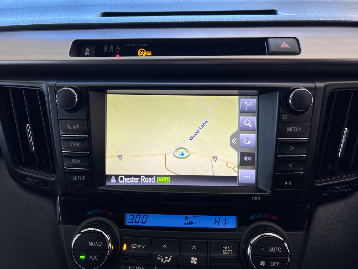 Used Toyota RAV4 2018 for sale - 77628807: Photo 17