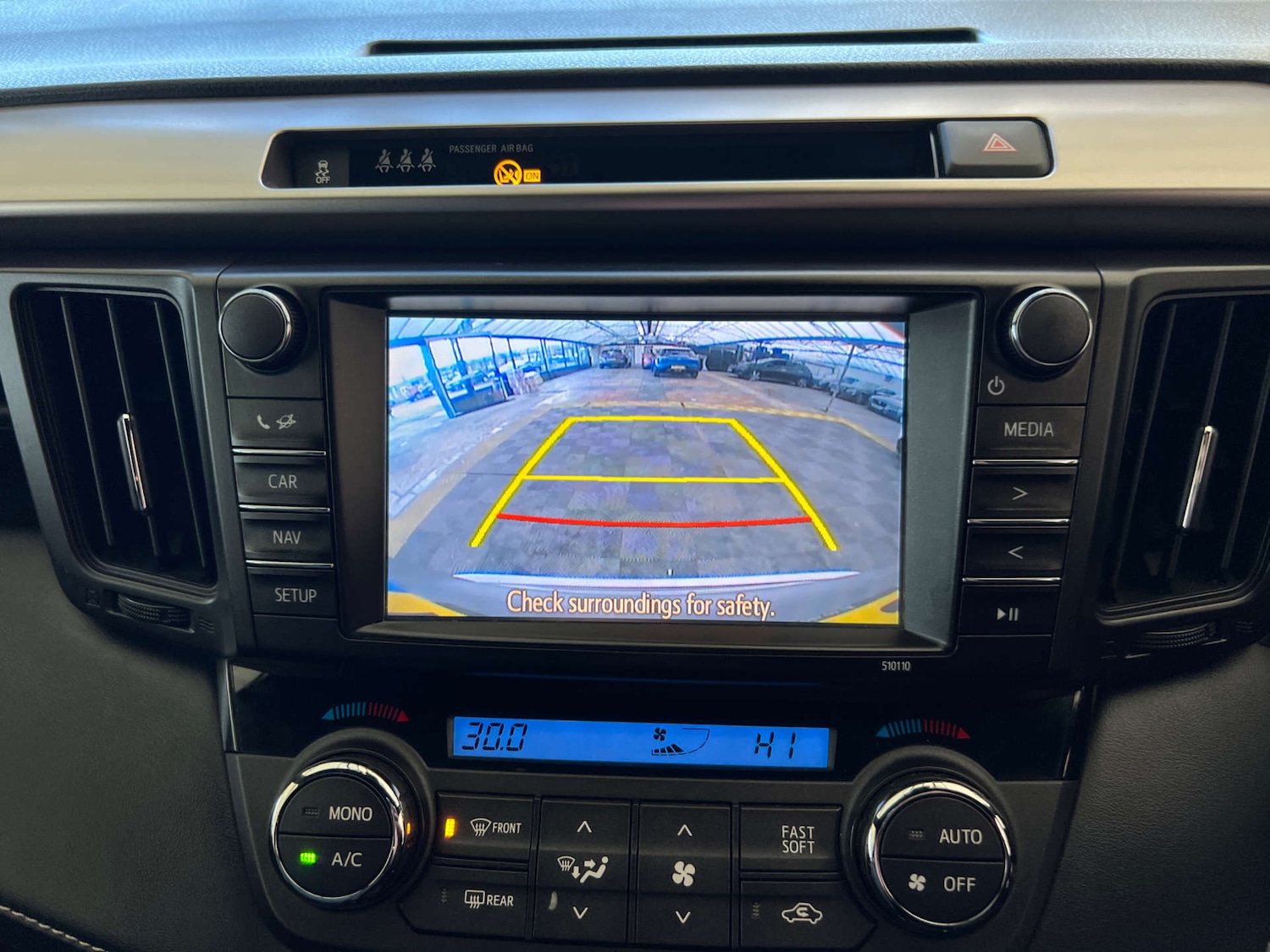 Used Toyota RAV4 2018 for sale - 77628807: Photo 21