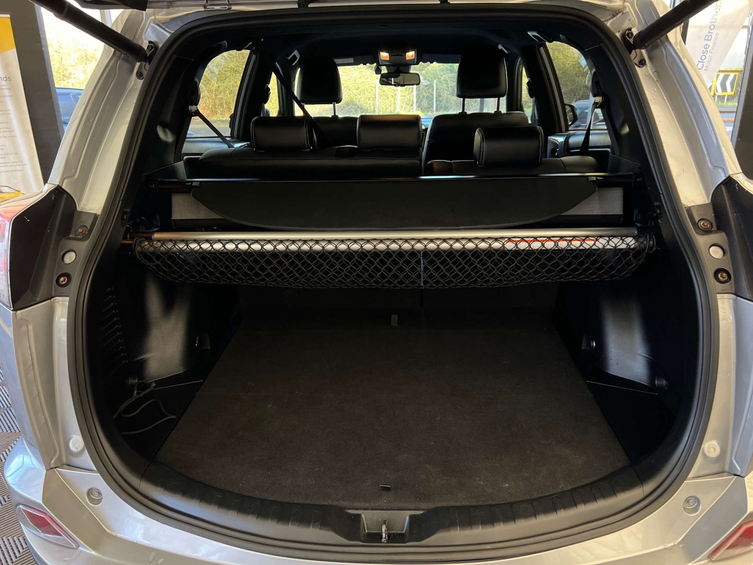 Used Toyota RAV4 2018 for sale - 77628807: Photo 27