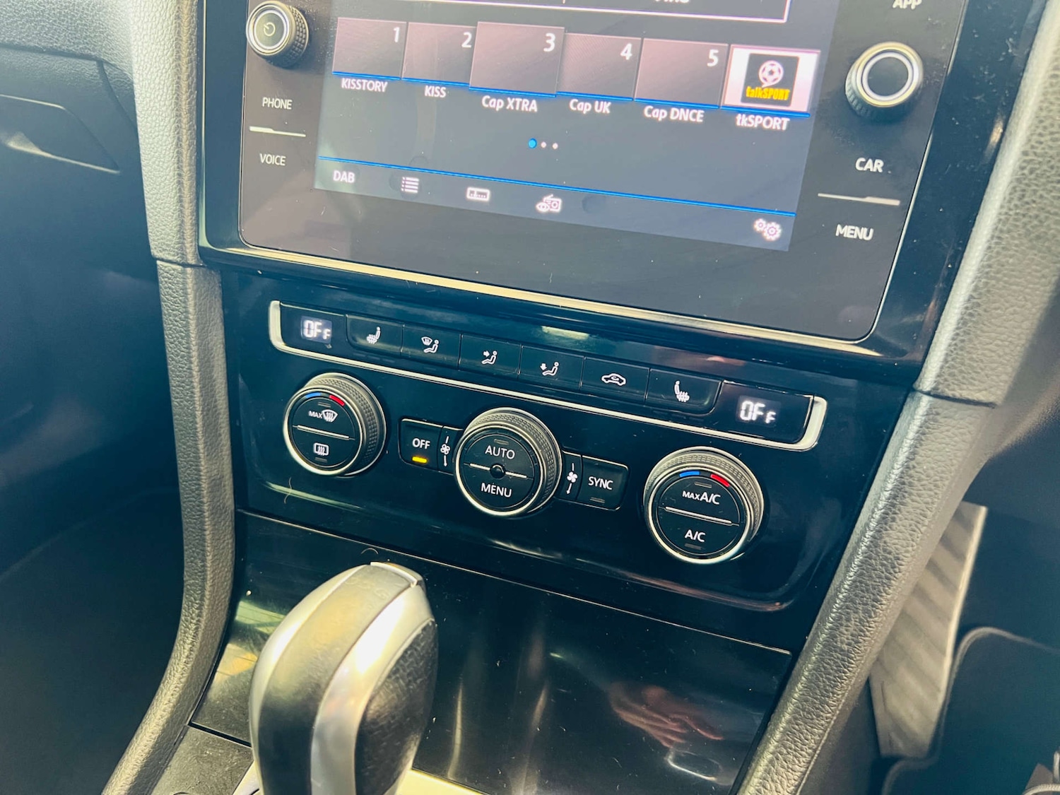 Used Volkswagen Golf 2017 for sale - 76711706: Photo 15