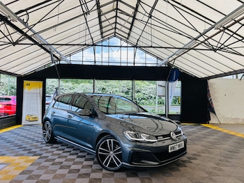 Used Volkswagen Golf 2017 for sale - 76711706: Photo