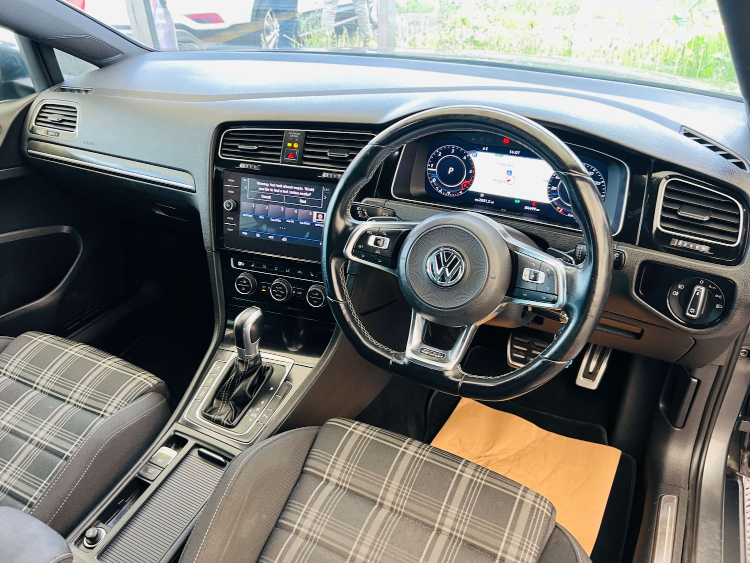 Used Volkswagen Golf 2017 for sale - 76711706: Photo 8