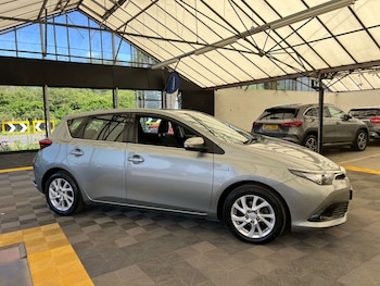 Used Toyota Auris 2018 for sale - 78674393: Photo