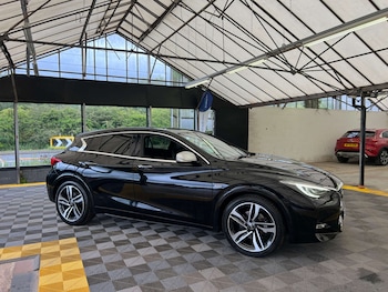 Used Infiniti Q30 2018 for sale - 78633809: Photo