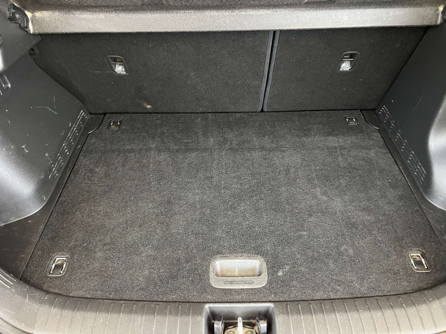 Used Hyundai KONA 2018 for sale - 76601892: Photo 35