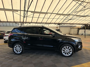 Used Ford Kuga 2019 for sale - 79407407: Photo