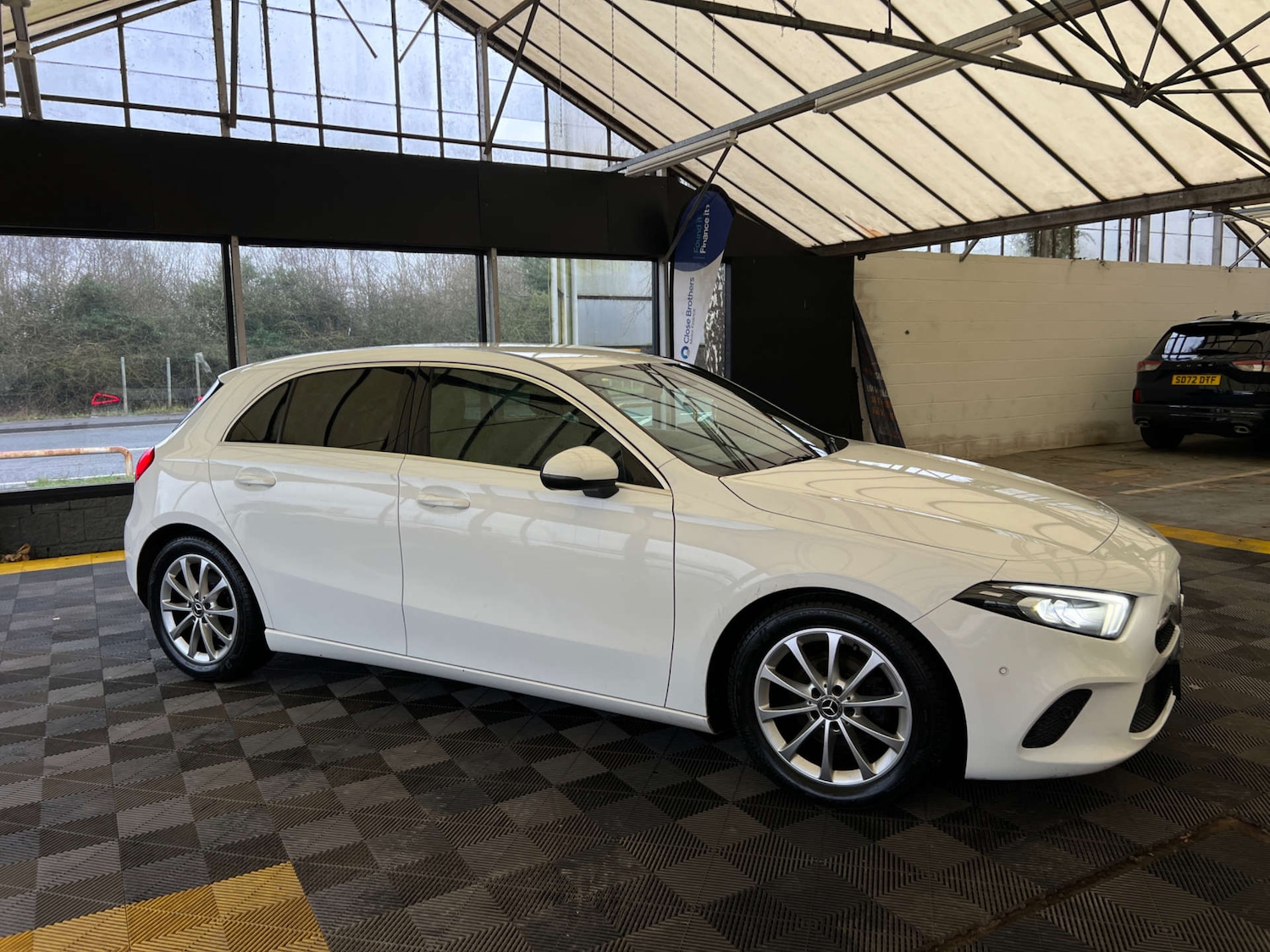 Used Mercedes-Benz A-Class 2018 for sale - 77535048: Photo 3