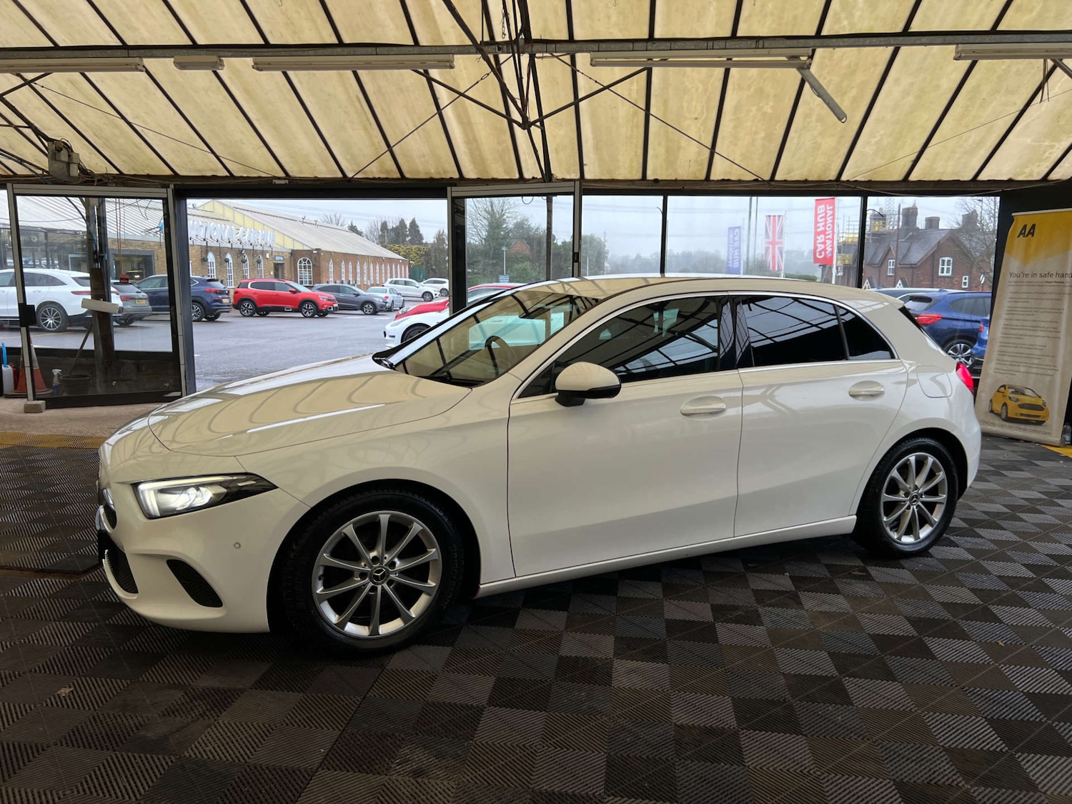 Used Mercedes-Benz A-Class 2018 for sale - 77535048: Photo 5