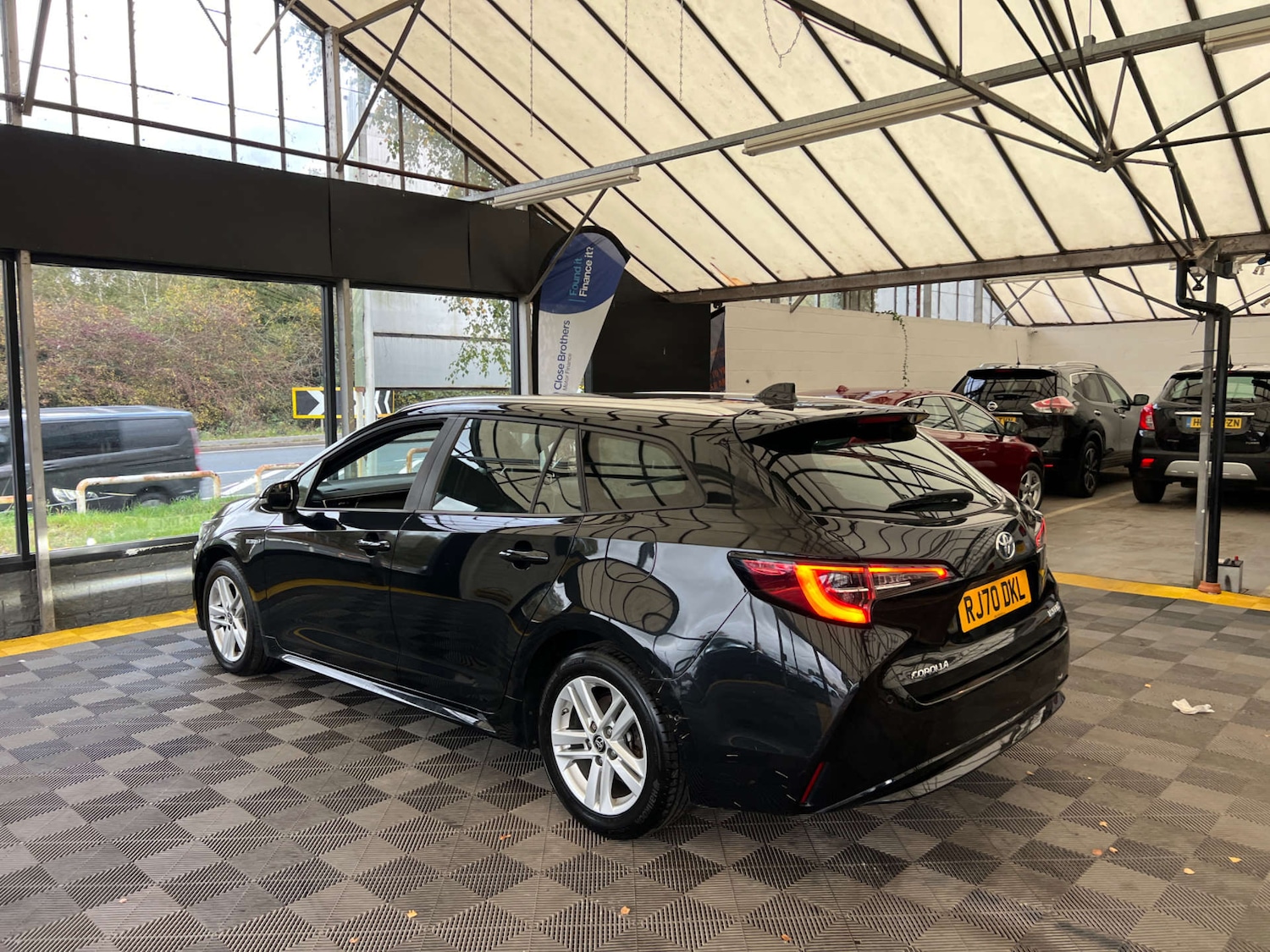 Used Toyota Corolla 2021 for sale - 76339950: Photo 6