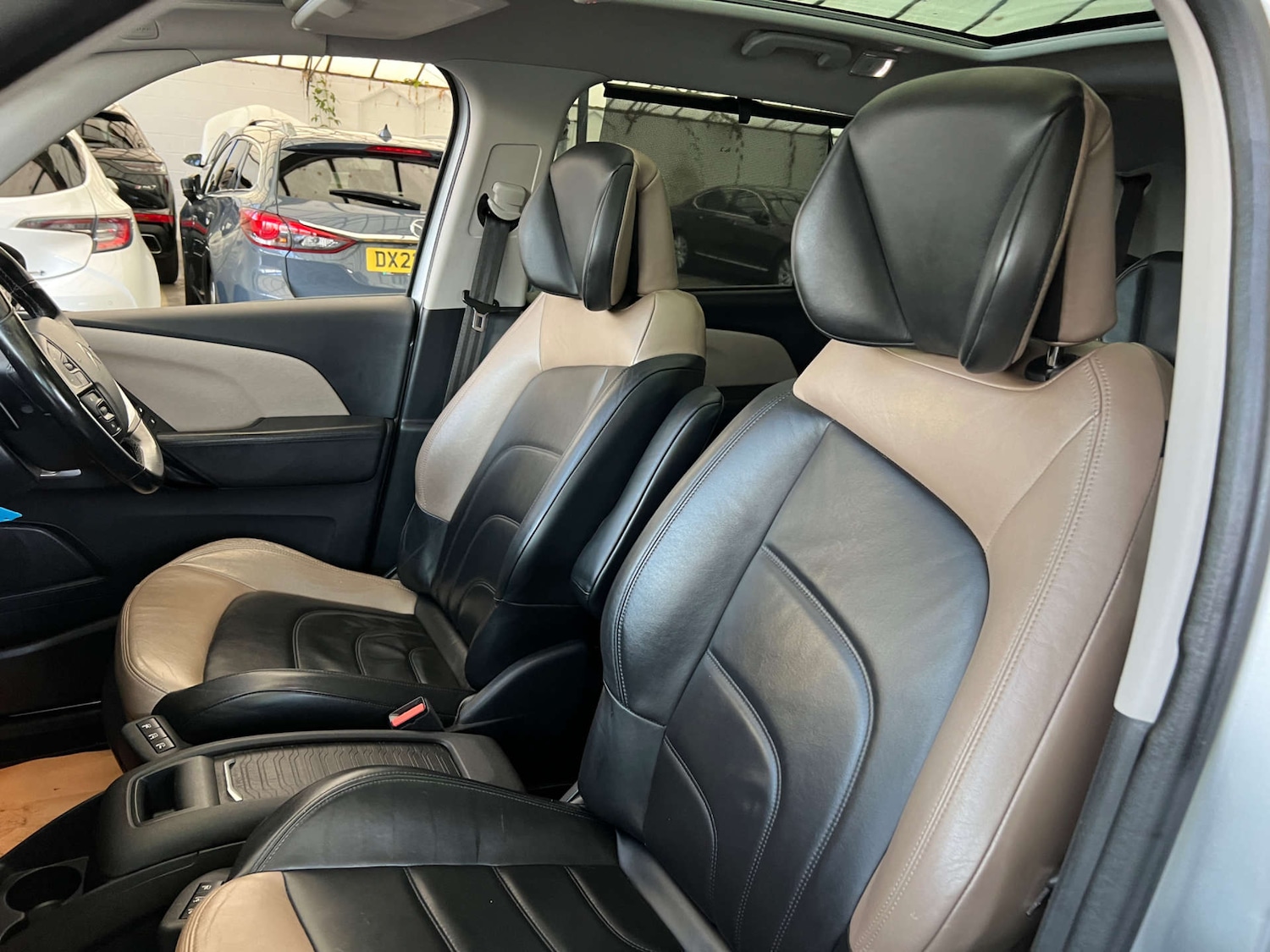 Used Citroen C4 Grand Picasso 2016 for sale - 77025211: Photo 22