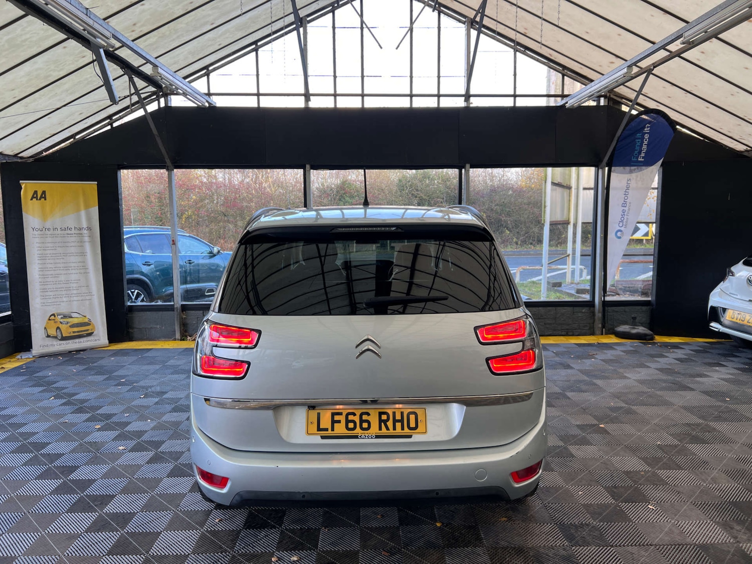 Used Citroen C4 Grand Picasso 2016 for sale - 77025211: Photo 6