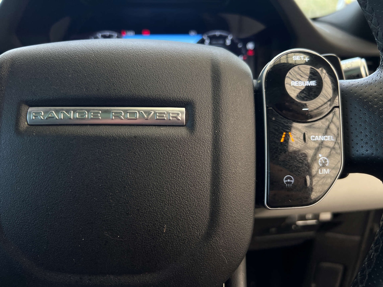 Used Land Rover Range Rover Evoque 2019 for sale - 78111263: Photo 16