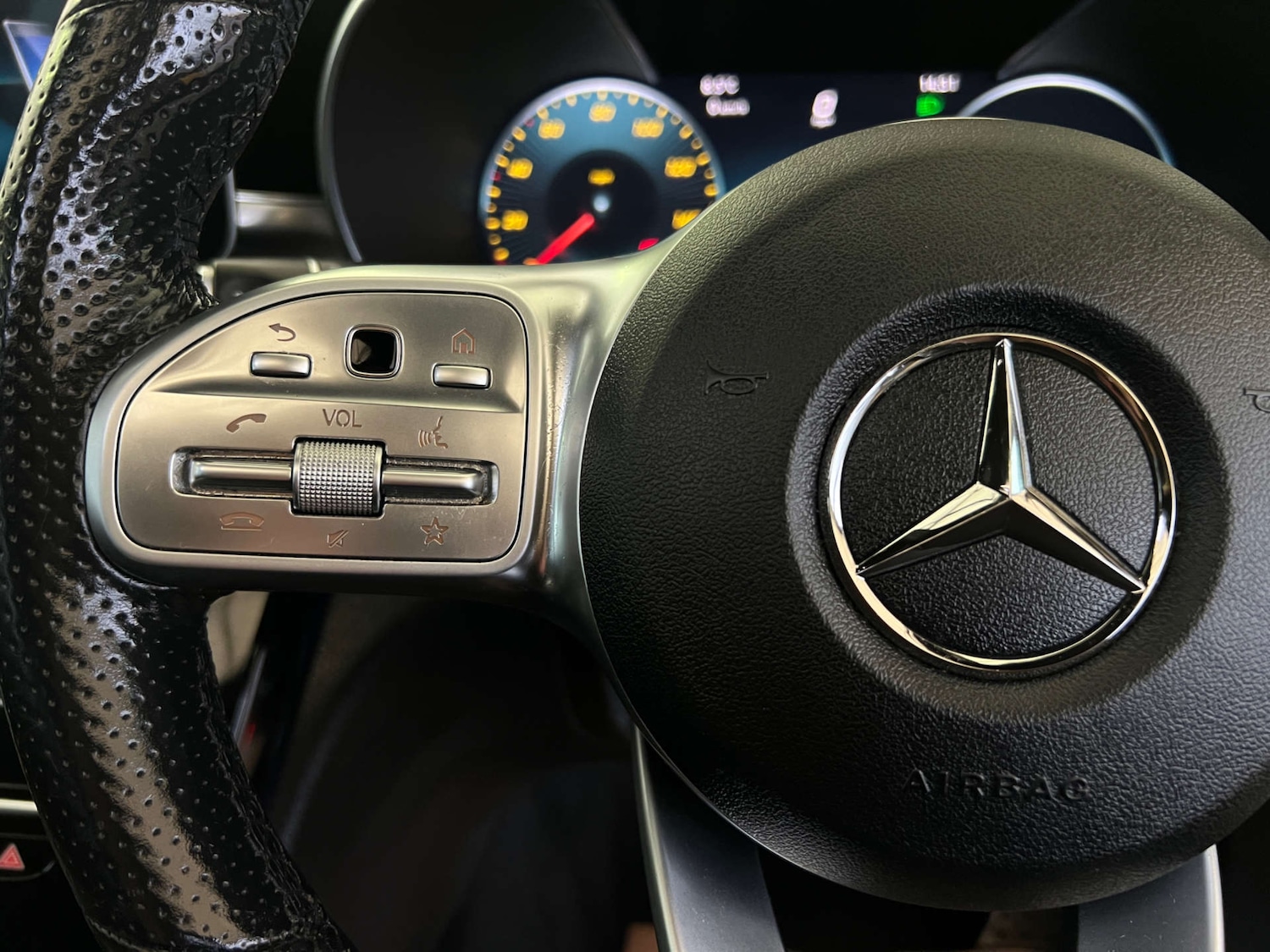 Used Mercedes-Benz C Class 2019 for sale - 77370969: Photo 17