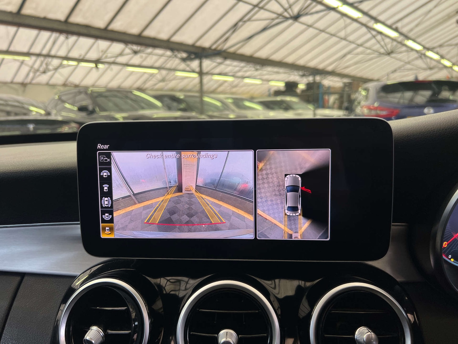 Used Mercedes-Benz C Class 2019 for sale - 77370969: Photo 25